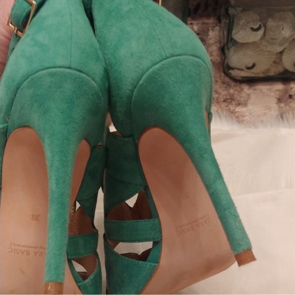 Zara Basic Green Suede Caged Ankle Strap Sandals Size 8 - Picture 7 of 7
